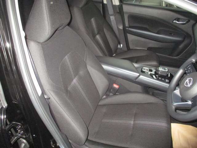 使いやすく見やすい運転席周り