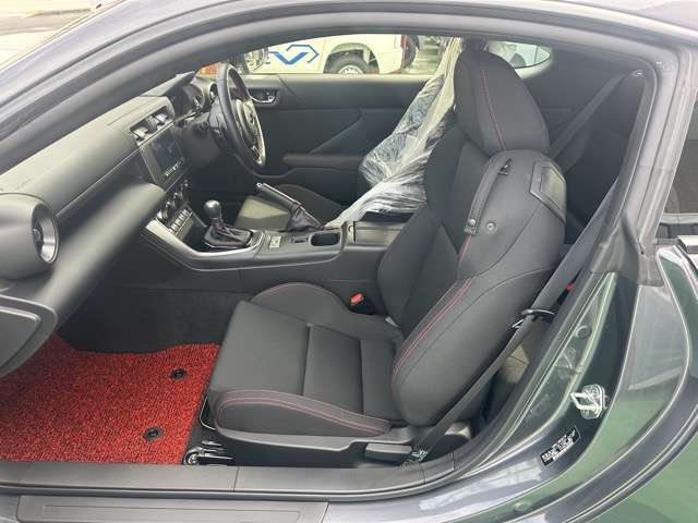 ★遠方の方は、お電話やLINEでのご相談も可能です！またインターネットを使用したライブ商談も可能です！是非お気軽にご相談下さい！