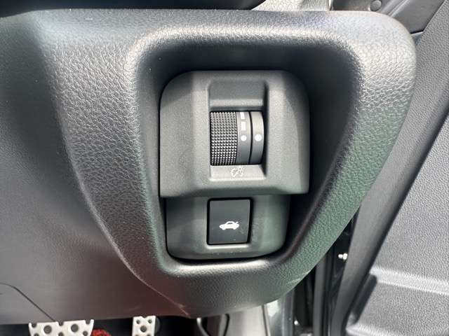 ★毎月約300台入庫します！新鮮な入庫速報を松下モータース公式ホームページでご覧頂けます！毎週金曜日に在庫ページを更新しています。カーセンサーに掲載していない物件も多数！「松下モータース」で検索！