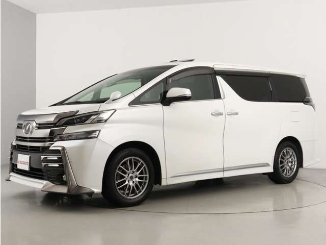 プライバシーガラス装着車両ですので、ご安心くださいませ！