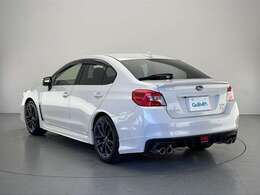 【左斜後】ガリバーでは最長10年の延長保証をご用意しております！せっかくご購入の大切なお車です！もしもに備えた延長保証はオススメです！