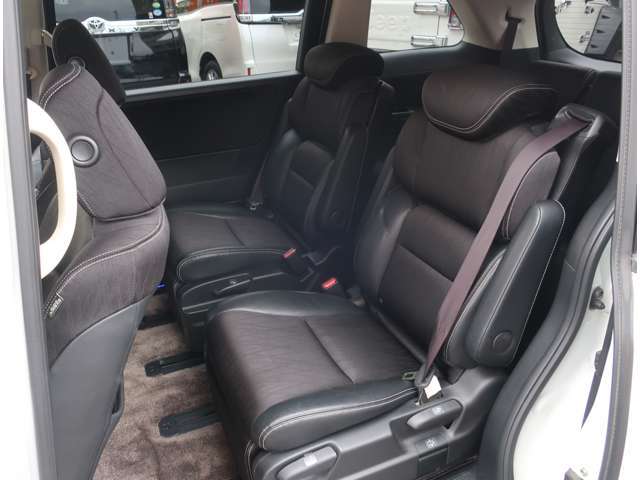 川越店にてクロカンSUVの他にもアルファード・エルグランド・セレナ・ステップワゴン・ヴォクシー・ヴェルファイア・オデッセイ・輸入車カイエン・JEEPチェロキー・ラングラーアンリミテッド・エクスプローラー在庫