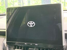 【10.5インチ　ディスプレイオーディオ】大画面のディスプレイはAppleCarPlayやAndroidAutoが利用可能。大きな画面でスマホナビアプリ等が利用いただけます♪