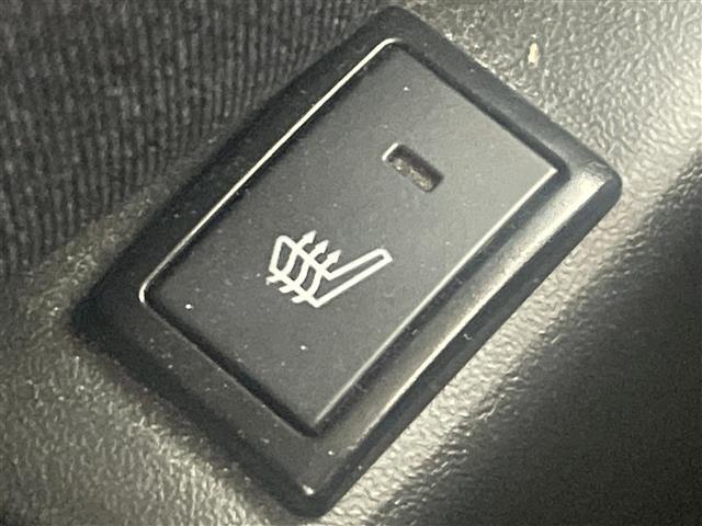 【付属品】このクルマ限定で使える装備品が付いています！使い方などはぜひ実際に店舗にお越しいただき、専門スタッフにお尋ねください！◆ご来店予約受付中！無料の来店予約は【来店予約をする】ボタンから！◆