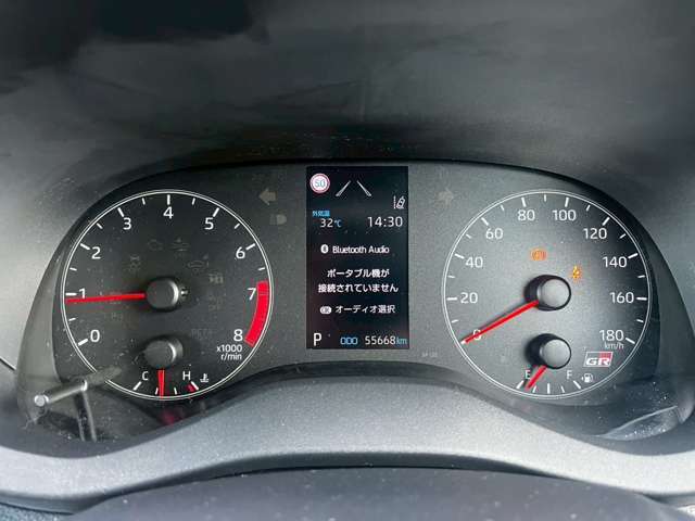 気になるお車・また当社に在庫がないお車でもいいので、お気軽にお問い合わせください。独自のルートで全国から仕入れを行っているので、お客様のご要望から、ベストなお車をいち早くお探しします！