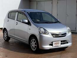 保証期間は新車登録年月日より5年又は10万kmまで保証が受けられます。点検整備を実施致します。車検の付いてない車であれば車検整備を致します。点検記録簿が発行されます。