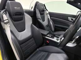 万一故障した場合も、ご購入後2年間、走行距離にかかわらず適用される保証をご用意。大きな安心をご提供いたします。