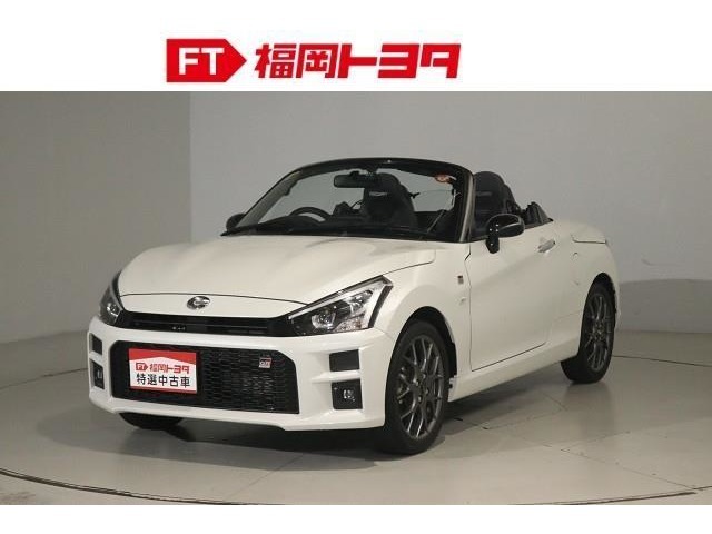 電動開閉式ルーフ　『アクティブトップ』を装備！　簡単なスイッチ操作でオープンカーに・・・