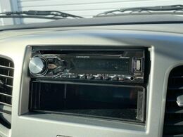 お好きな音楽を車内でお楽しみいただけます♪スピーカー交換・ウーハー追加などの音質向上や、最新ナビ・後席モニター等の取り付けも是非ご相談ください！