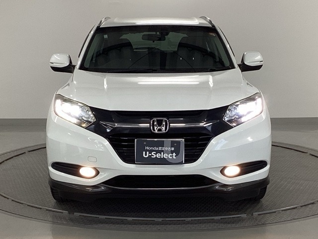 LEDヘッドライトを装備しています。LEDヘッドライトはとても明るく、雨の日や夜間走行も安全・安心です。