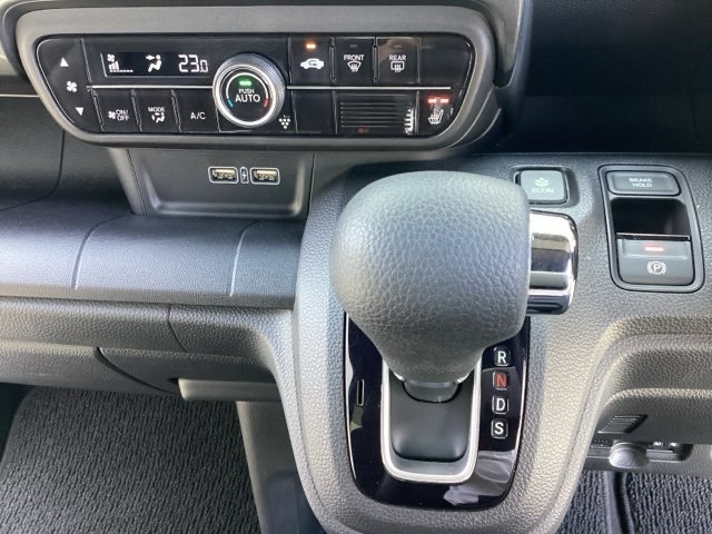この度は、当店のお車をご覧いただきまして誠にありがとうございます。お気軽にお問い合わせください。