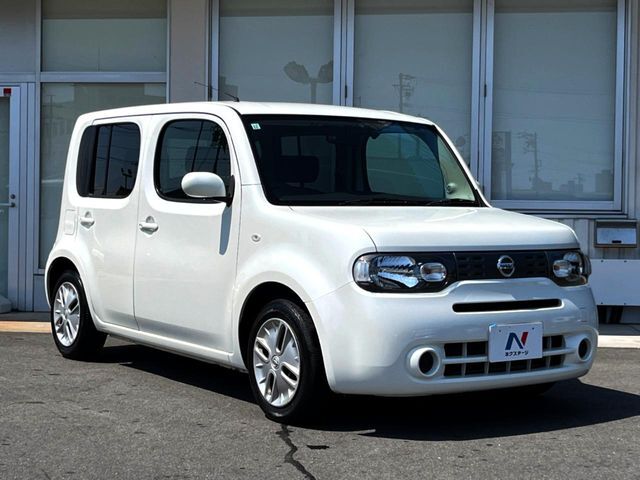 大好評のボディコーティング「弾スプラッシュコート」もご納車までに施工可能。通常のガラスコートと異なる、耐久年数6年の無機質ガラスコーティングが、ボディをキレイな状態に保ってくれます。