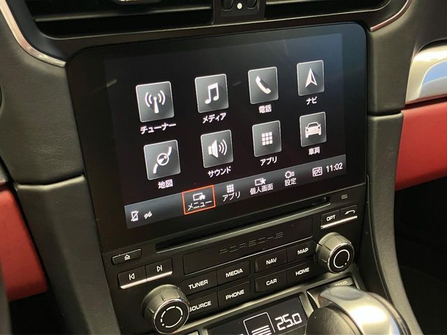 プレミアムカーにありがちな任意保険のトラブルも、ネクステージでは損害保険取扱を行っておりますので、ご安心してお任せいただけます。