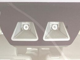 【スマートアシスト】走行中に前方の車両等を認識し、衝突しそうな時は警報とブレーキで衝突回避と被害軽減をアシスト。より安全にドライブをお楽しみいただけます。