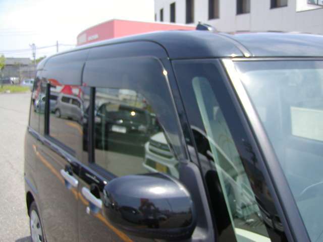 人気のお車ですので、お早目にお問合わせ下さい。在庫状況・車両状態のご質問等、お電話でも承っております。是非一度お問合わせ下さい。