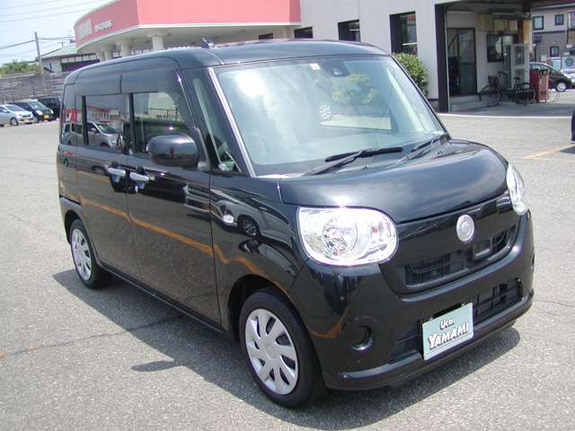 当店は、整備工場併設店舗です。納車前の点検整備は、納車後の、オイル交換、点検、車検、そして、故障やアフターメンテナンスもしっかりと対応させて頂きますのでご安心下さい。