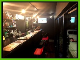 ★カフェバー併設してますので気軽にお越しください！カーセンサー見た事を教えて頂ければドリンク一杯半額★