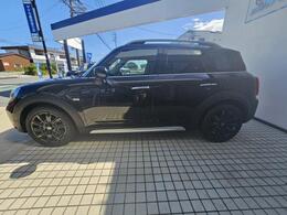 当店は各メーカーダイアグテスター完備。御納車後のアフター整備も安心です。