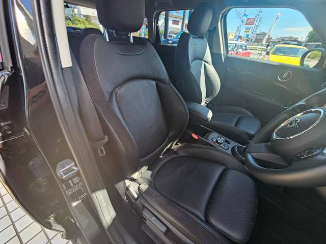 自社工場完備。点検整備やアフターもお任せください。そのほか、専用ブースにて各種コーティングを行っております。