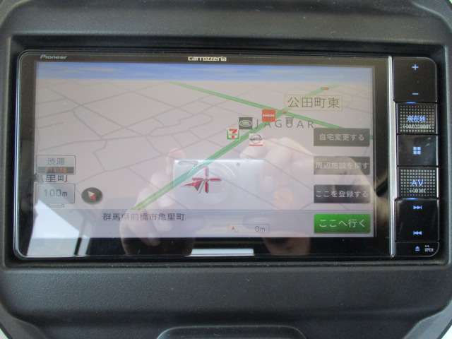 様々なメディアに対応しているので、長距離運転のお供に適しています！