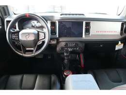 今まで我慢してきた自分の好きなドレスアップしてみてはどうですか！？