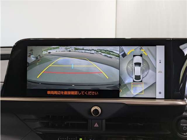 駐車が苦手な方にも安心なバックモニター付き