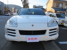 ディーラー車