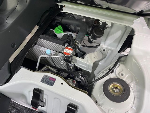 親切・丁寧な専門メカニックスタッフが応対！・車検・点検整備・事故等の修理などアフターサービスも安心。お車のカスタマイズもネクステージのサービススタッフまでご相談ください！