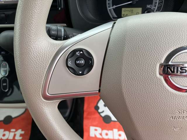 自社認証整備工場完備！ 納車整備からアフターフォローまでお任せください　車検や定期点検、オイル交換はもちろん、ナビやドラレコ、バックカメラ、ETC等の用品取付も当店にお任せください。