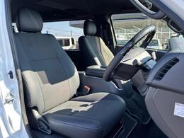 「この車の写真をもっと見たい」「状態が気になる」「この装備はついている？」どんな小さな疑問でもお気軽にお問い合わせください！