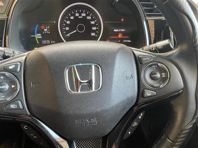 【アダプティブクルーズコントロール】設定した車速内で自動で加減速♪さらに先行車との車間距離を適切に維持した追従走行も可能です♪