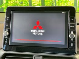 【純正インチナビ】人気の純正ナビを装備しております。ナビの使いやすさはもちろん、オーディオ機能も充実！キャンプや旅行はもちろん、通勤や買い物など普段のドライブも楽しくなるはず♪