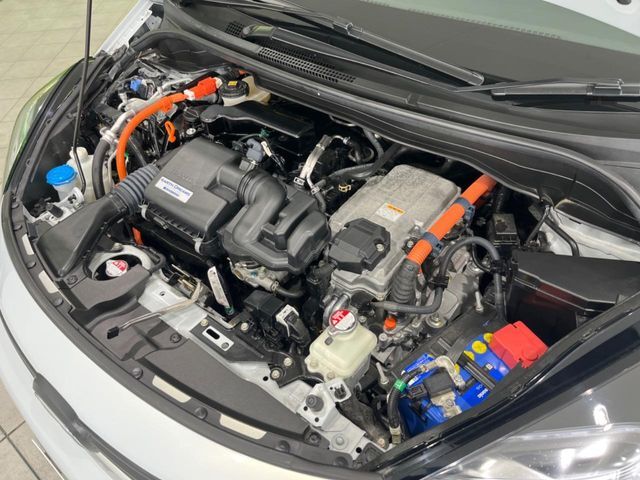 親切・丁寧な専門メカニックスタッフが応対！・車検・点検整備・事故等の修理などアフターサービスも安心。お車のカスタマイズもネクステージのサービススタッフまでご相談ください！