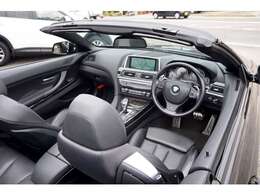 ご契約からご納車までに、コンピュータ診断チェック・エンジンオイルなどの交換まで行き届いた整備を実施の上、ご満足・安心してお乗り頂けるご準備をさせて頂いています。