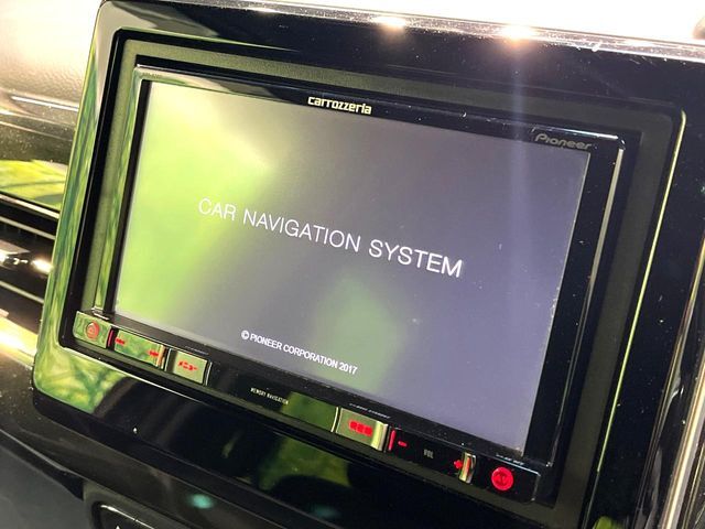 【ナビゲーション】使いやすいナビで目的地までしっかり案内してくれます。各種オーディオ再生機能も充実しており、お車の運転がさらに楽しくなります！！