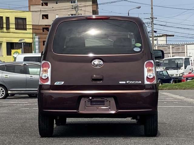 初めてお車に乗られる方、車の事が良くわからない方など納車時に丁寧にメンテナンス方法、注意点などをお伝えしております。給油口の開け方からチェックランプ、オイル交換の必要性！など何でもお伺い下さい！