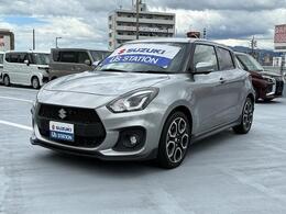 全方位カメラ付で上から見たような映像が確認できます！！