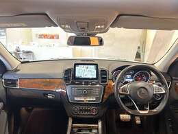 ぜひ厳選したドイツプレミアムブランドのお車を、見て・触って・比べてください！