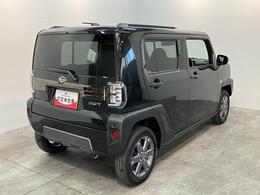 お客様にぴったりなおクルマをお選びいただけますように様々な展示車をご用意致しております！ダイハツの軽自動車だけではなく、他メーカー車やコンパクトカー・ミニバンなども数多く取り揃えております！