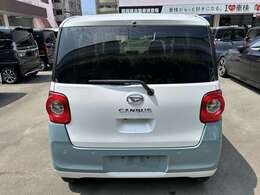 大量仕入＋大量販売【大量一括仕入れによるコスト削減】【大量販売だからできる薄利多売方式】【効率的なシステム化で最少人数のスタッフで運営し人件費低減】で低価格を実現しました！