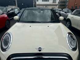 MINI　NEXT鹿児島は鹿児島市宇宿2-19-3にございます。お電話での問い合わせは099-257-3800まで。