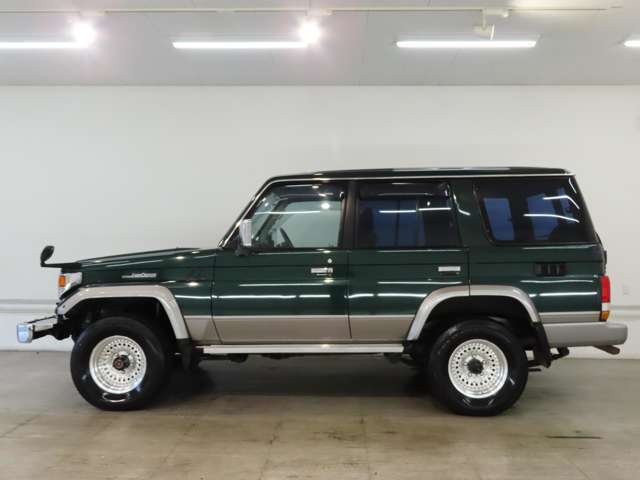 トヨタ ランドクルーザー70 4.2 ZX ディーゼル 4WD 2003年 10.9