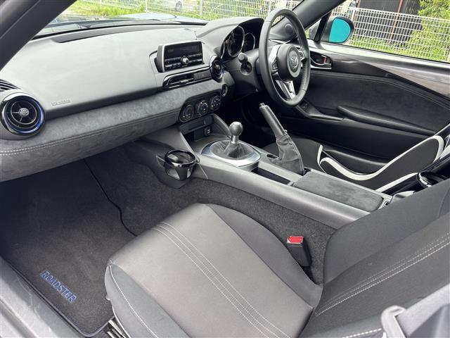 修復歴のある車は販売いたしません。厳格な検査をクリアした安心できるお車をご提案させていただきます。