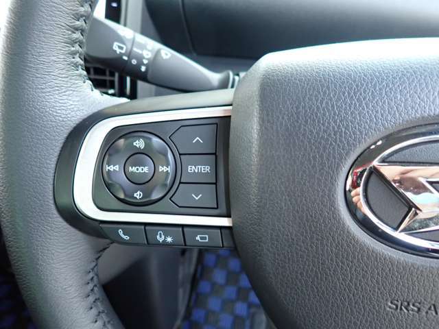 ☆ステアリングスイッチ！ステアリングを握ったままオーディオ機器や運転アシスト機能を操作出来ます☆