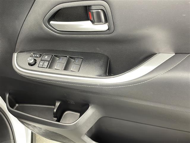 気になる車はお電話やメールで当店にお問い合わせください。なお、お電話での在庫の取り置きはできません。ご来場の際は、商談が重なる事が増えていますので事前に在庫有無をご確認くださいませ。