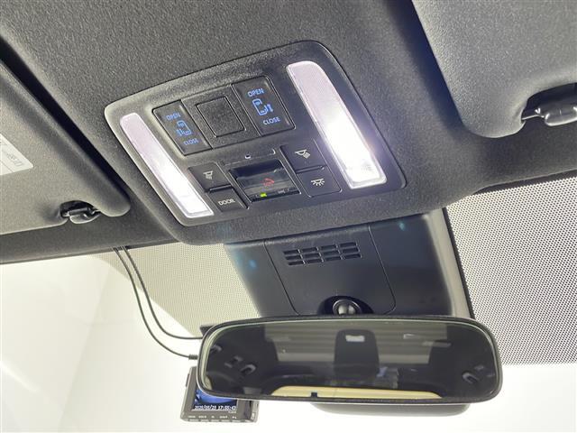 【ミニバン/SUV/コンパクト/軽自動車】中古車から未使用車まで幅広く質の高いおクルマをご用意しております。中古車/未使用車/ハイブリット/4WD/禁煙車/などなど何でもご相談ください。