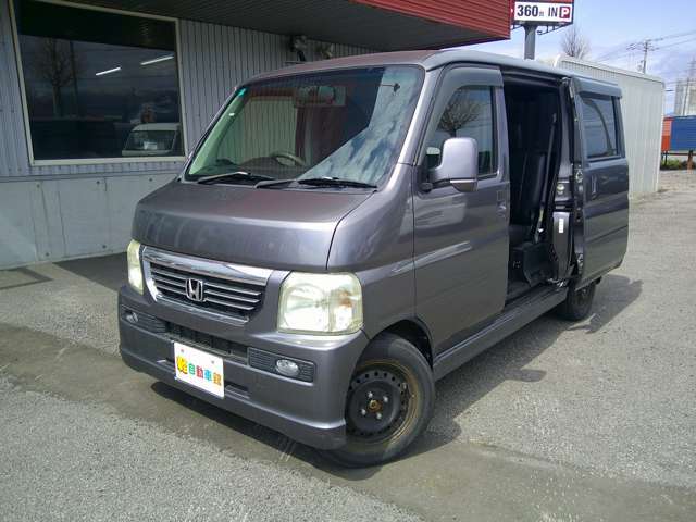 各メーカーの軽自動車をじっくり比較できるのも当店のポイントです！