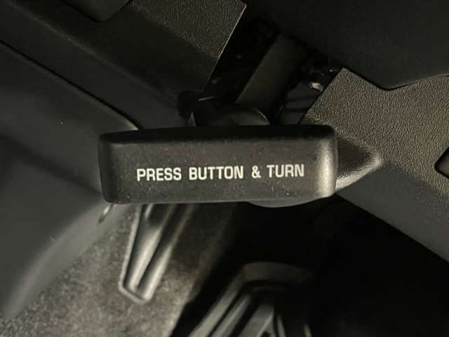 突然の故障などが気になる方には保証メニューをオススメ！急な不具合にもレッカーで駆け付けます！！