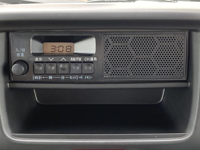 AM/FMラジオ付き。時計表示機能もあり便利です