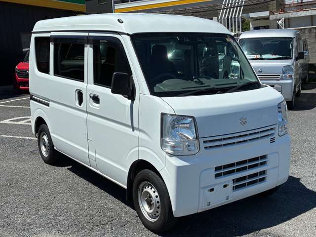 純正オプションや、その他カスタマイズのご相談も大歓迎。市販パーツの取り付けなど車検が問題ないレベルまで、お客様の「こだわり」を実現させます。